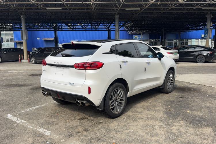 Used Wey VV5 2017 2.0T Ultra-Luxury Version Rear Right 45 Deg