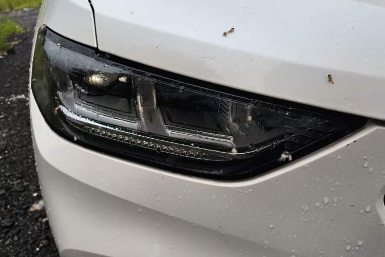 Used Wey VV5 2017 2.0T Flagship Edition Right Front Headlight