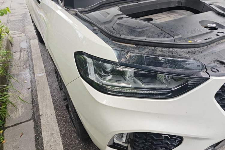 Used Wey VV5 2017 2.0T Flagship Edition Right Front Headlight