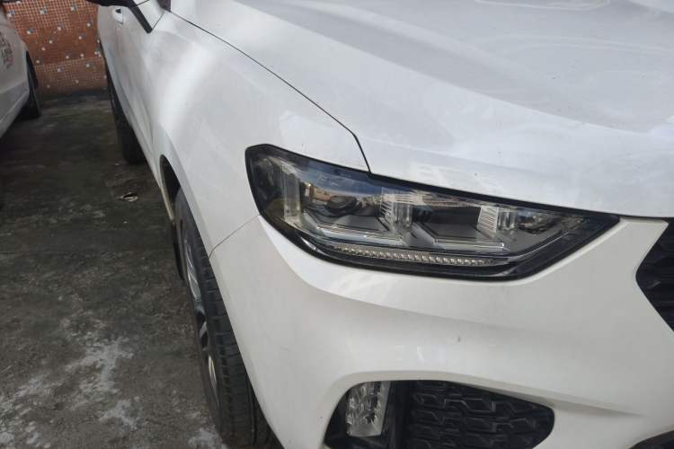 Used Wey VV5 2017 2.0T Ultra-Luxury Version Right Front Headlight