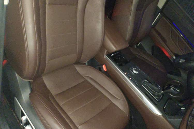 Used Wey VV5 2017 2.0T Flagship Edition Right Front Seat