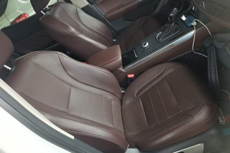 Used Wey VV5 2017 2.0T Flagship Edition Right Front Seat