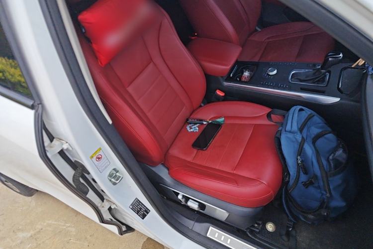 Used Wey VV5 2017 2.0T Flagship Edition Right Front Seat