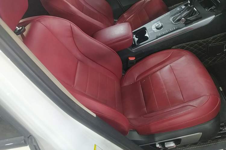 Used Wey VV5 2017 2.0T Flagship Edition Right Front Seat