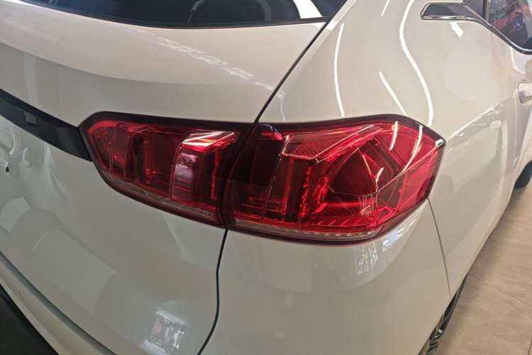 Used Wey VV5 2017 2.0T Flagship Edition Right Rear Taillight