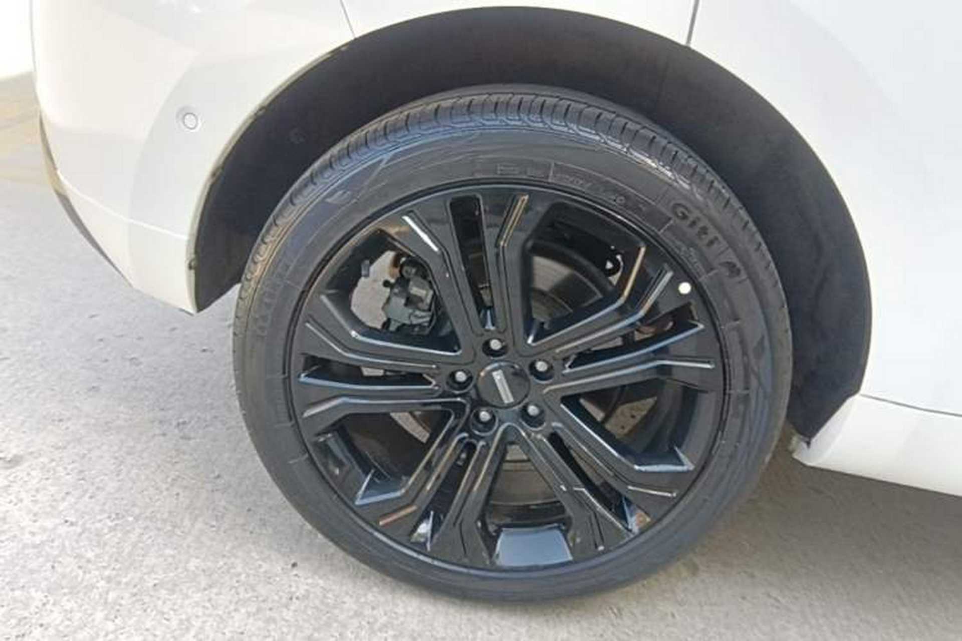 Used Wey VV5 2017 2.0T Flagship Edition Right Rear Wheel Hub