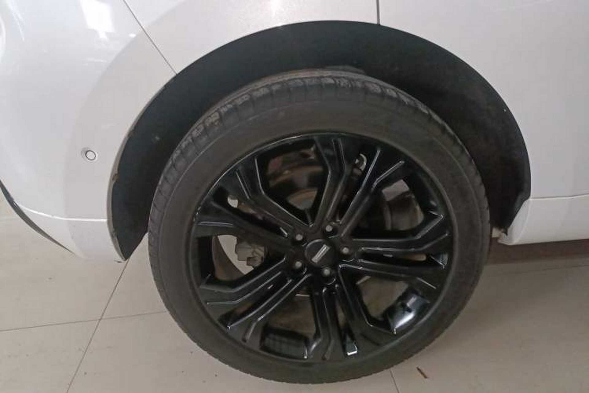 Used Wey VV5 2017 2.0T Flagship Edition Right Rear Wheel Hub