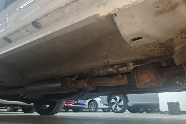 Used Wey VV5 2017 2.0T Flagship Edition Right Side Sill