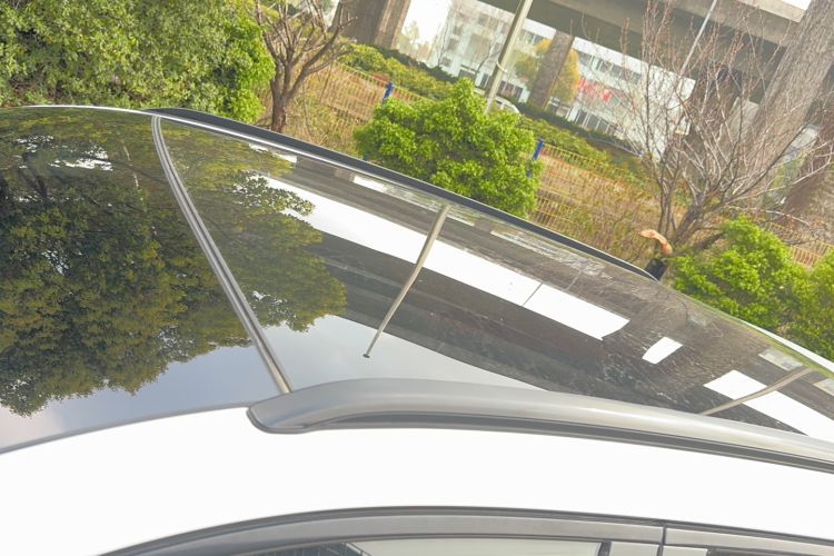 Used Wey VV5 2017 2.0T Ultra-Luxury Version Roof