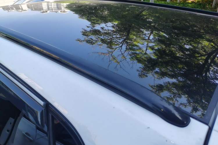 Used Wey VV5 2017 2.0T Ultra-Luxury Version Roof