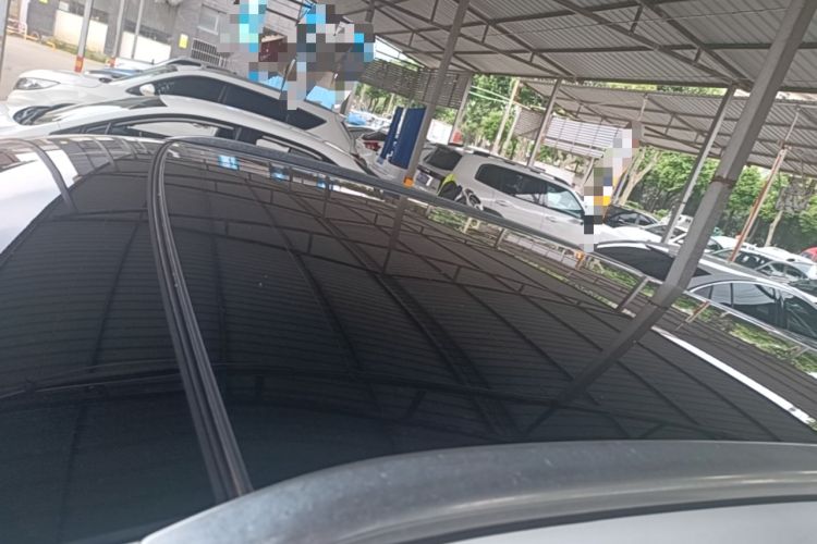 Used Wey VV5 2017 2.0T Flagship Edition Roof