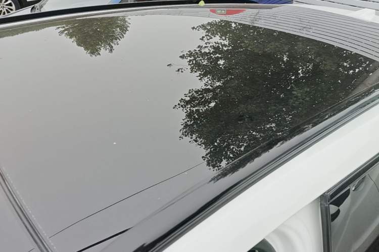 Used Wey VV5 2017 2.0T Flagship Edition Roof