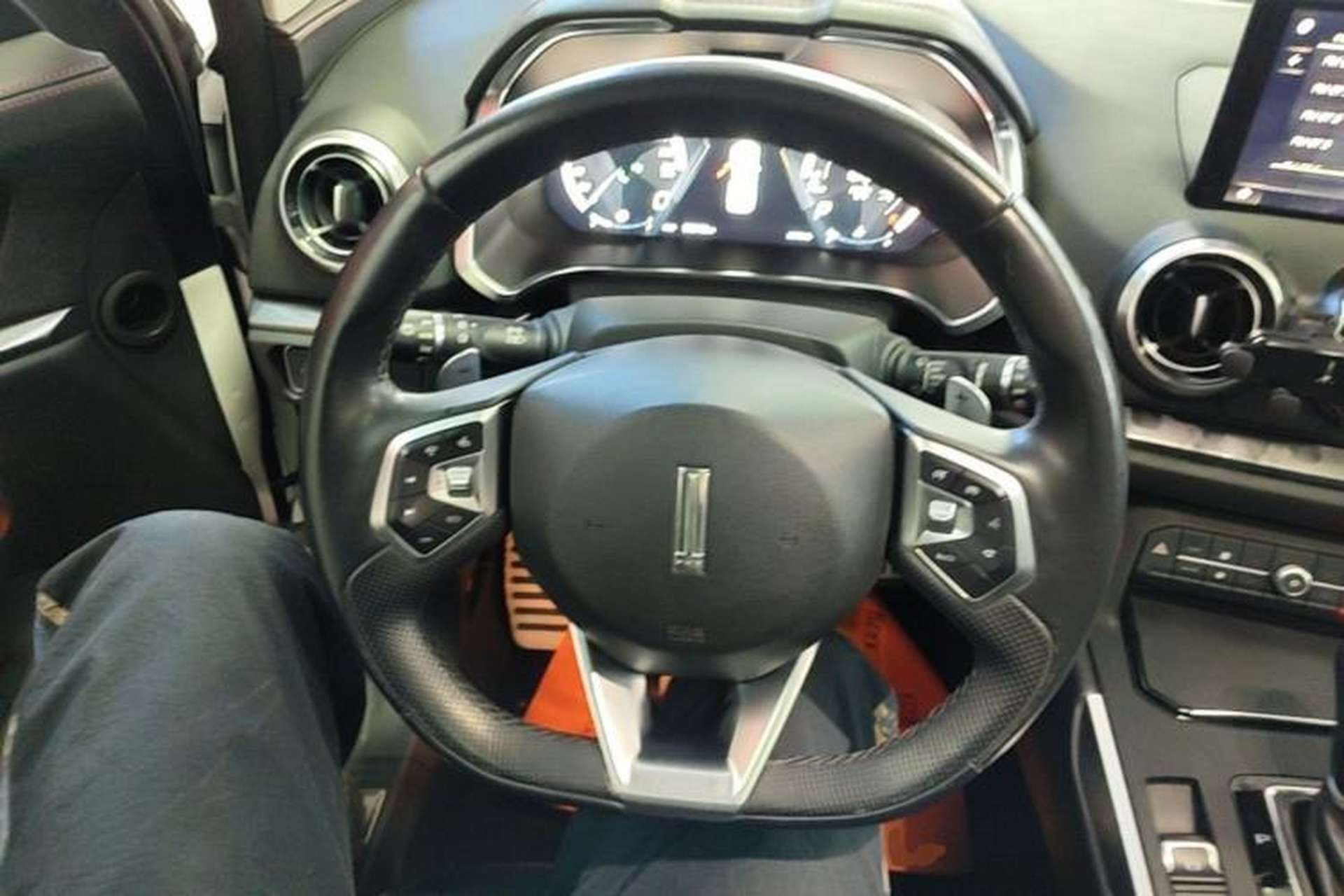 Used Wey VV5 2017 2.0T Flagship Edition Steering Wheel