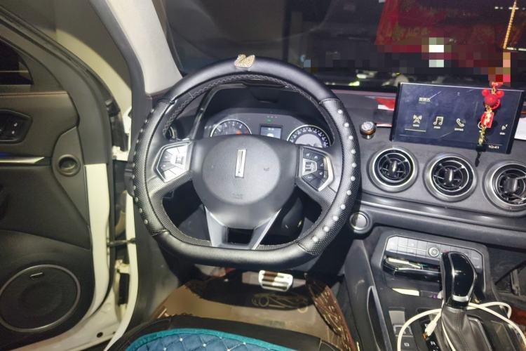 Used Wey VV5 2017 2.0T Ultra-Luxury Version Steering Wheel