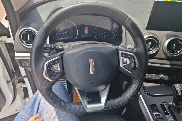 Used Wey VV5 2017 2.0T Ultra-Luxury Version Steering Wheel