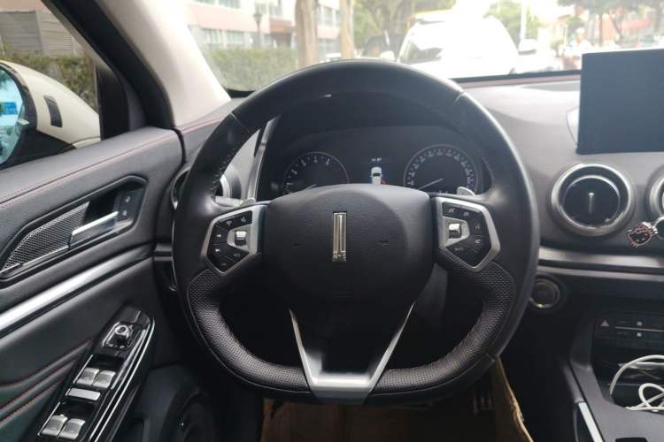 Used Wey VV5 2017 2.0T Ultra-Luxury Version Steering Wheel