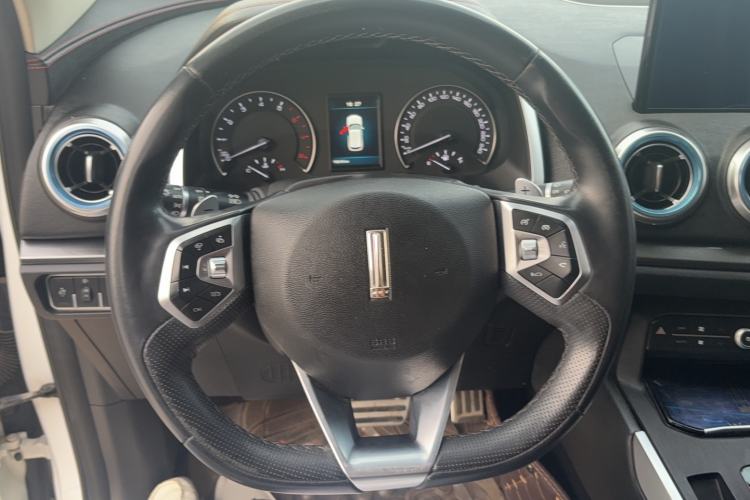 Used Wey VV5 2017 2.0T Ultra-Luxury Version Steering Wheel