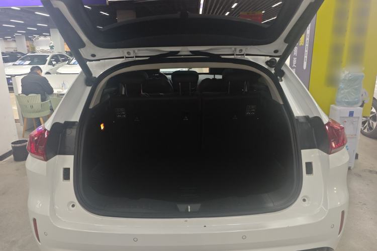 Used Wey VV5 2017 2.0T Flagship Edition Trunk