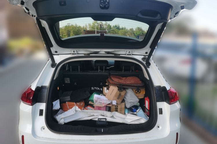 Used Wey VV5 2017 2.0T Ultra-Luxury Version Trunk