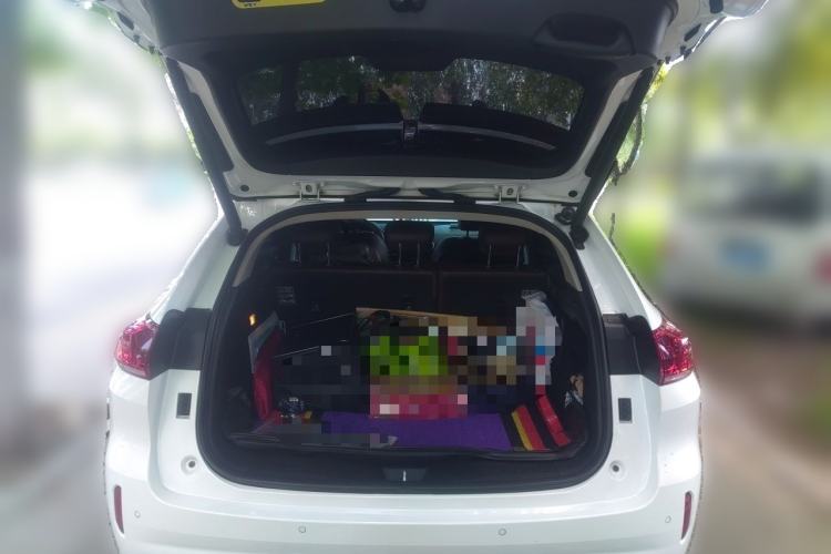Used Wey VV5 2017 2.0T Ultra-Luxury Version Trunk