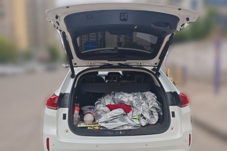 Used Wey VV5 2017 2.0T Flagship Edition Trunk