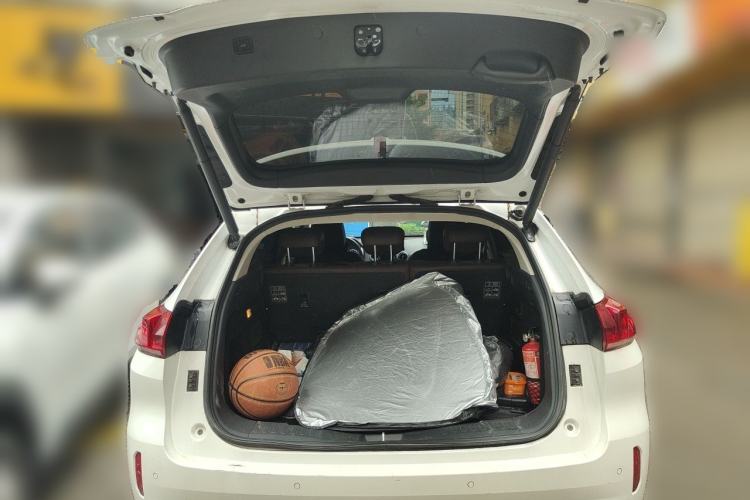 Used Wey VV5 2017 2.0T Flagship Edition Trunk