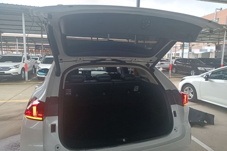 Used Wey VV5 2017 2.0T Flagship Edition Trunk