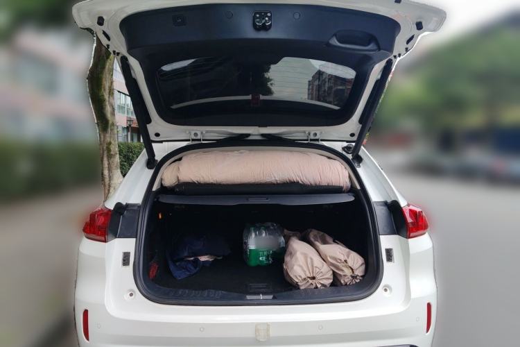 Used Wey VV5 2017 2.0T Ultra-Luxury Version Trunk
