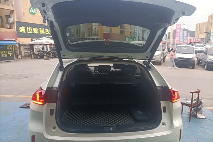 Used Wey VV5 2017 2.0T Flagship Edition Trunk