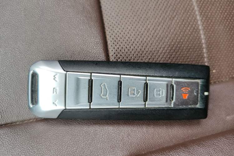 Used Wey VV5 2017 2.0T Flagship Edition Vehicle Key
