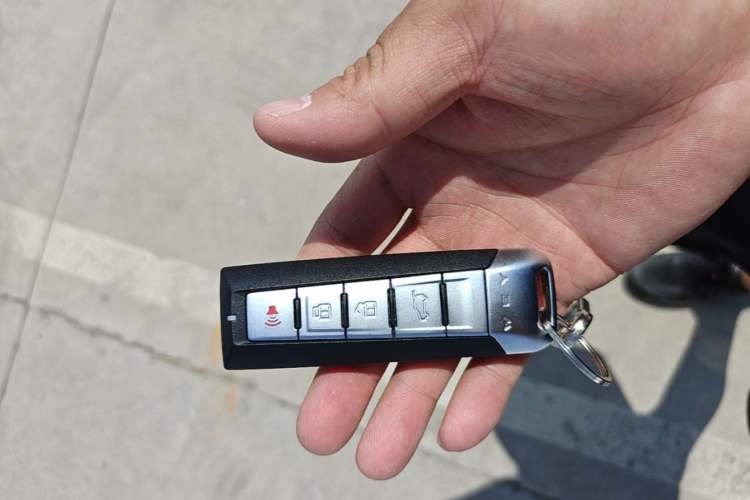 Used Wey VV5 2017 2.0T Flagship Edition Vehicle Key