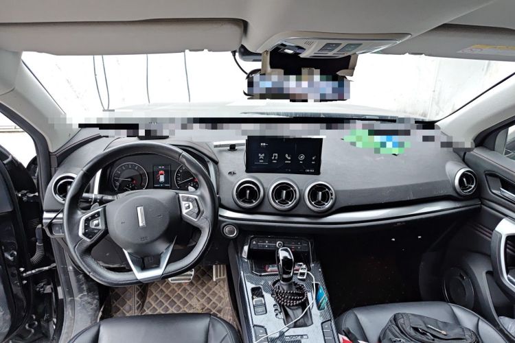 Used Wey VV5 2019 Upgraded Model 2.0T Two-Wheel Drive Ultra-Luxury Version China V Standard Center Console