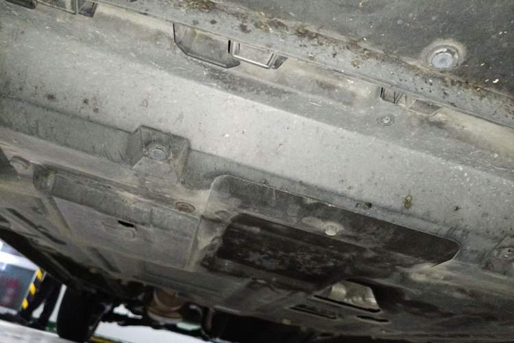 Used Wey VV5 2019 2.0T Two-Wheel-Drive Ultimate Edition Chassis Front