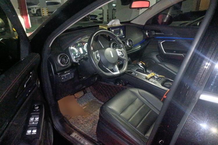 Used Wey VV5 2019 1.5T Two-Wheel Drive Smart Pioneer Driver Seat