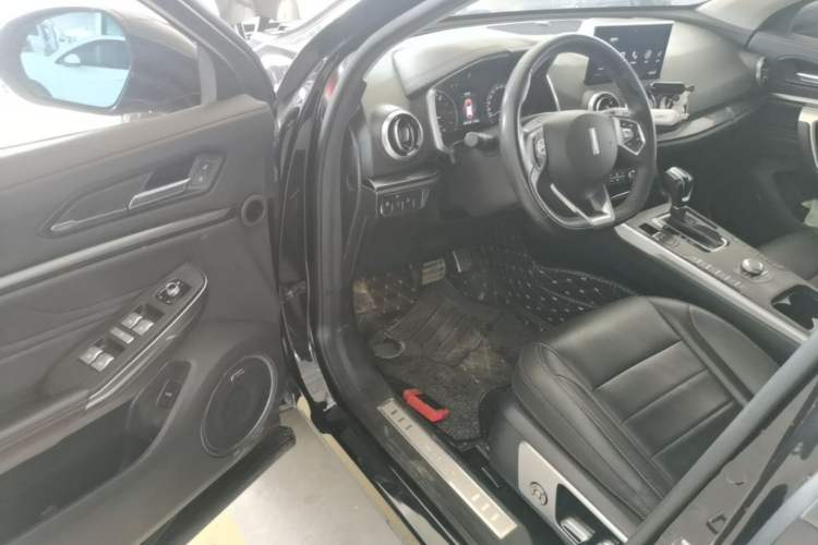 Used Wey VV5 2019 Upgraded Model 2.0T Two-Wheel Drive Ultra-Luxury Version China V Standard Driver Seat