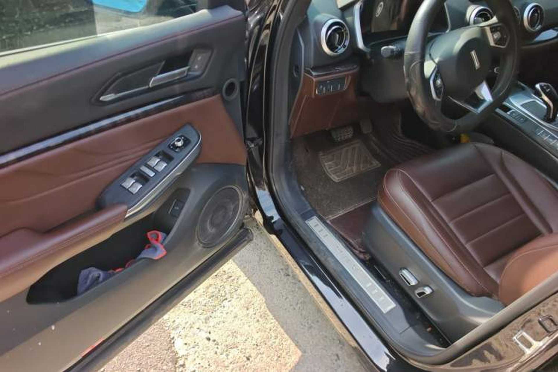Used Wey VV5 2019 1.5T Two-Wheel Drive Smart Pioneer Driver Seat
