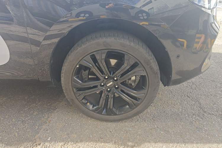 Used Wey VV5 2019 Upgraded Model 2.0T Two-Wheel Drive Flagship Version China V Standard Exterior 1