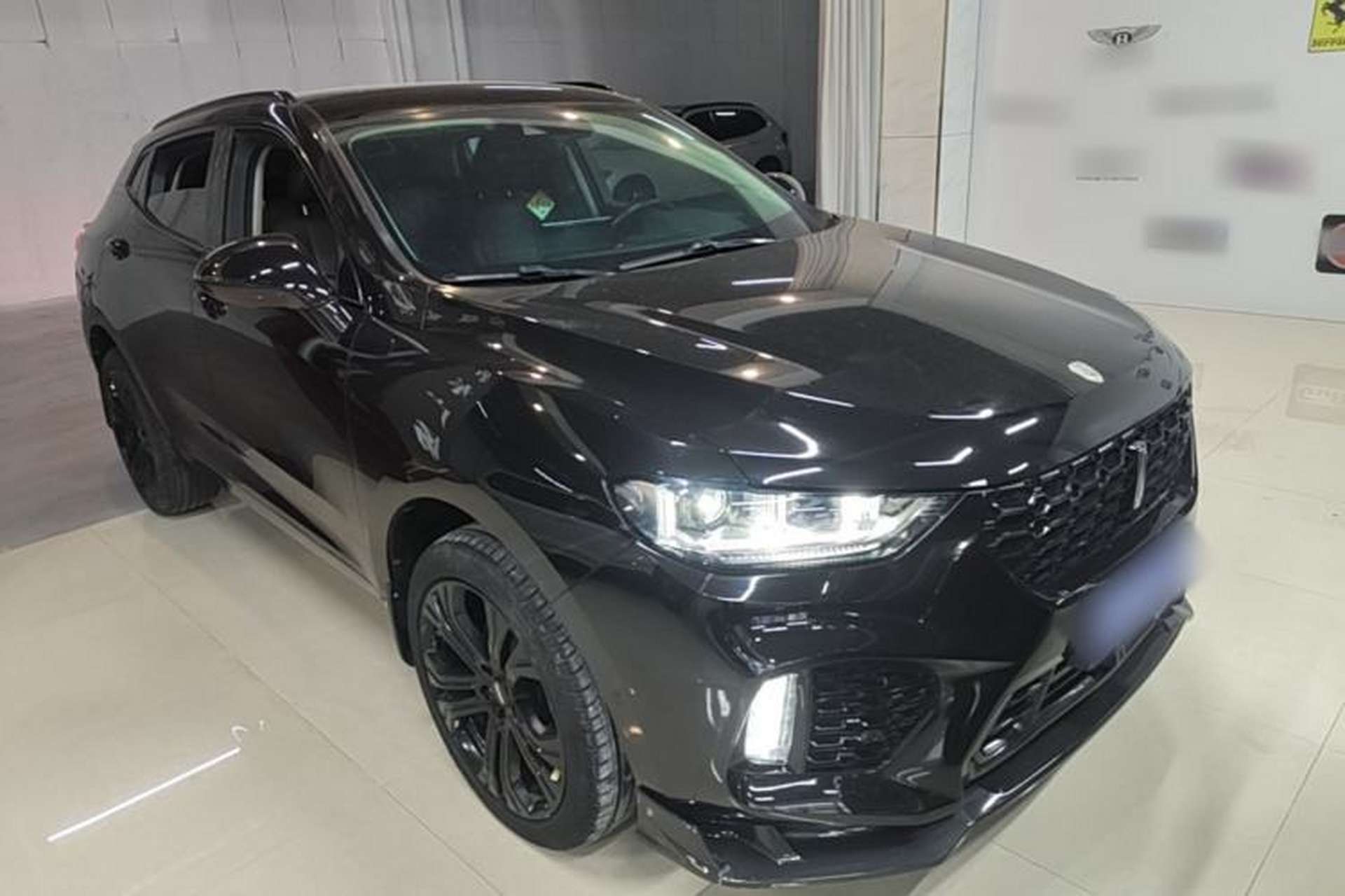 Used Wey VV5 2019 Upgraded Model 2.0T Two-Wheel Drive Flagship Version China V Standard Front Right 45 Deg