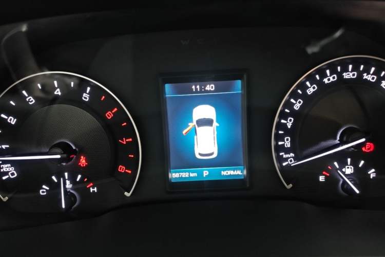 Used Wey VV5 2019 Upgraded Model 2.0T Two-Wheel Drive Ultra-Luxury Version China V Standard Instrument Cluster