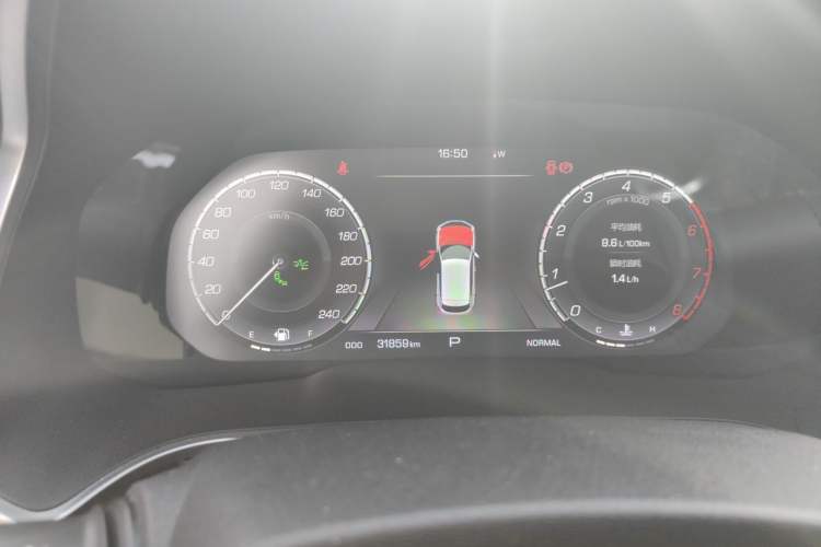 Used Wey VV5 2019 Upgraded Model 2.0T Two-Wheel Drive Flagship Version China V Standard Instrument Cluster