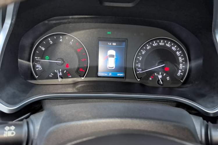Used Wey VV5 2019 2.0T Two-Wheel-Drive Ultimate Edition Instrument Cluster