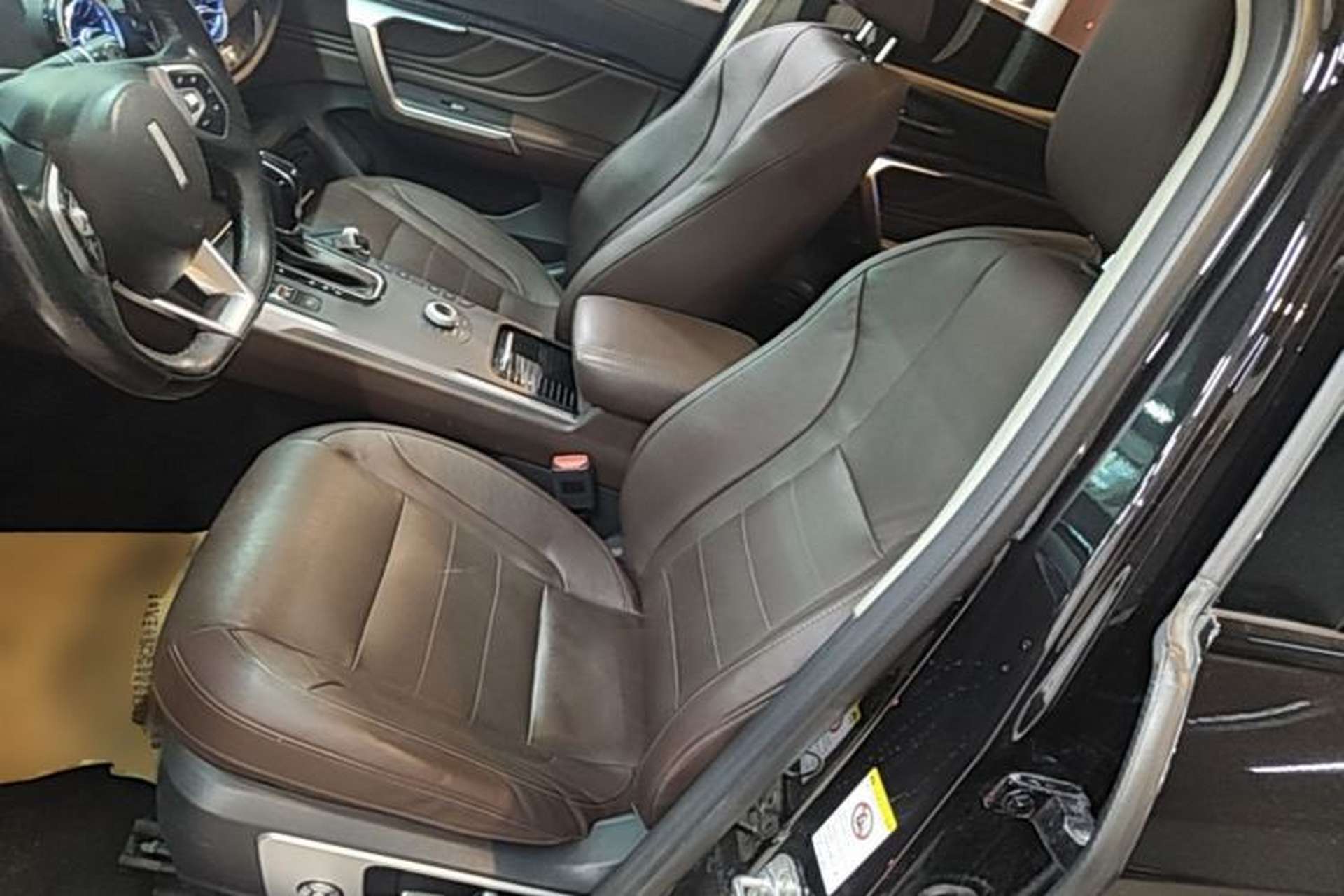 Used Wey VV5 2019 Upgraded Model 2.0T Two-Wheel Drive Flagship Version China V Standard Left Front Seat