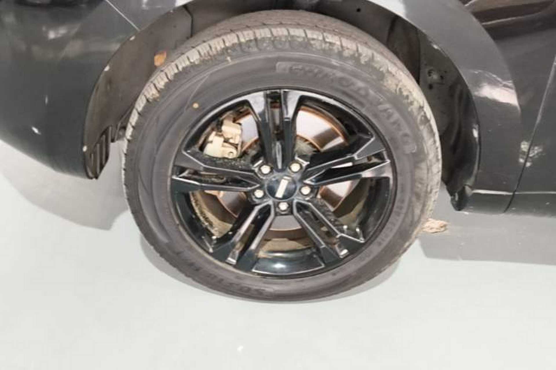 Used Wey VV5 2019 1.5T Two-Wheel Drive Smart Pioneer Left Front Wheel Hub