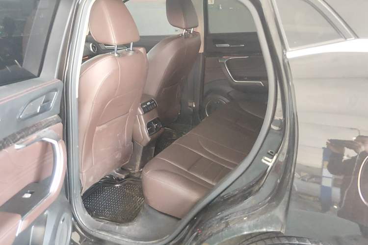 Used Wey VV5 2019 Upgraded Model 2.0T Two-Wheel Drive Ultra-Luxury Version China V Standard Left Rear Seat