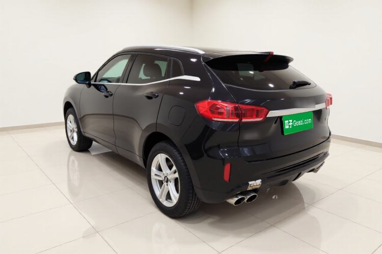 Used Wey VV5 2019 1.5T Two-Wheel Drive Color Pioneer Rear Left 45 Deg