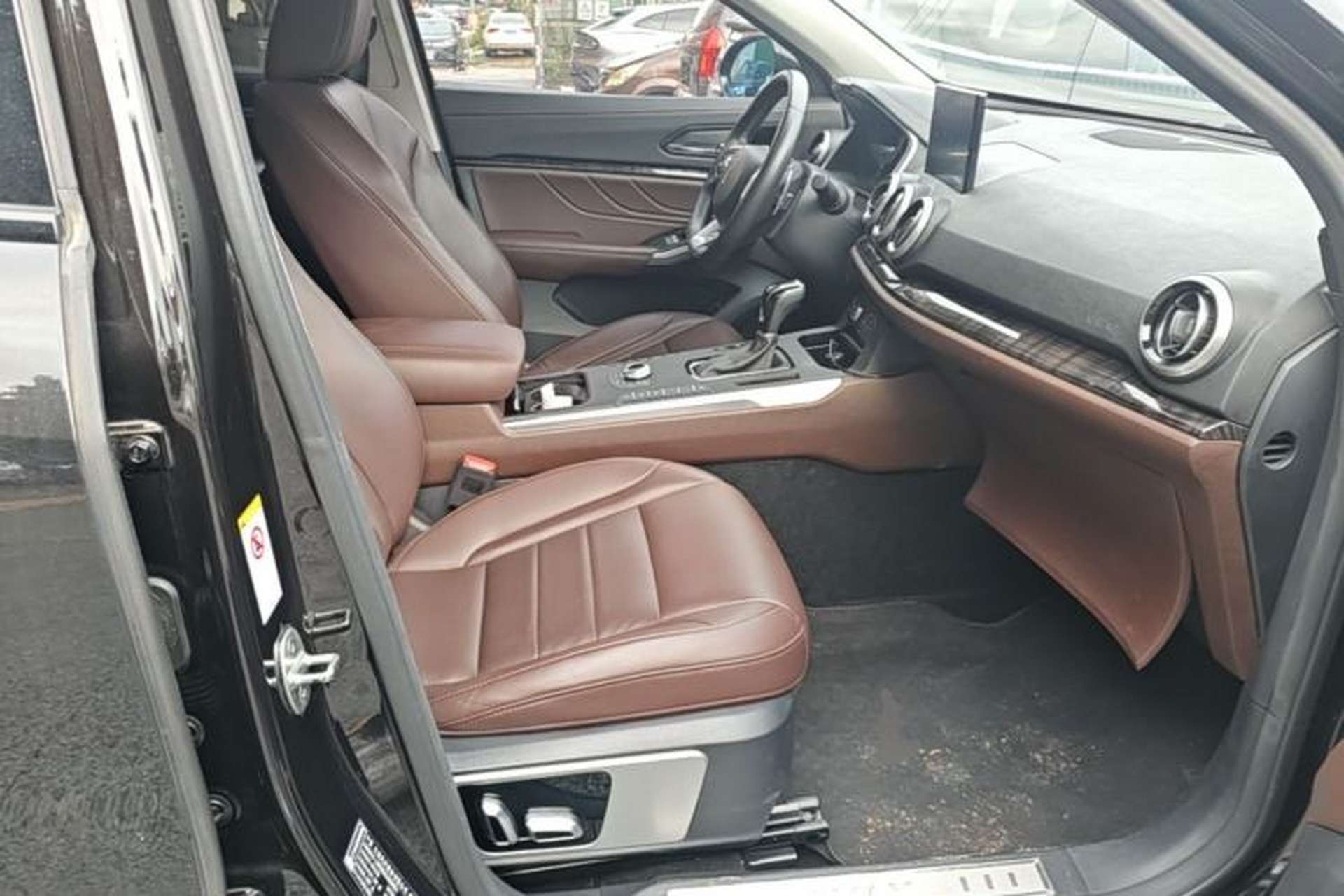 Used Wey VV5 2019 Upgraded Model 2.0T Two-Wheel Drive Ultra-Luxury Version China V Standard Right Front Seat