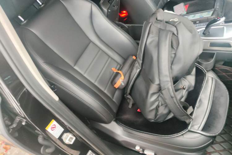 Used Wey VV5 2019 1.5T Two-Wheel Drive Smart Pioneer Right Front Seat