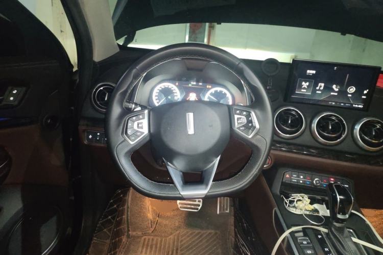 Used Wey VV5 2019 Upgraded Model 2.0T Four-Wheel Drive Flagship Version China V Standard Steering Wheel