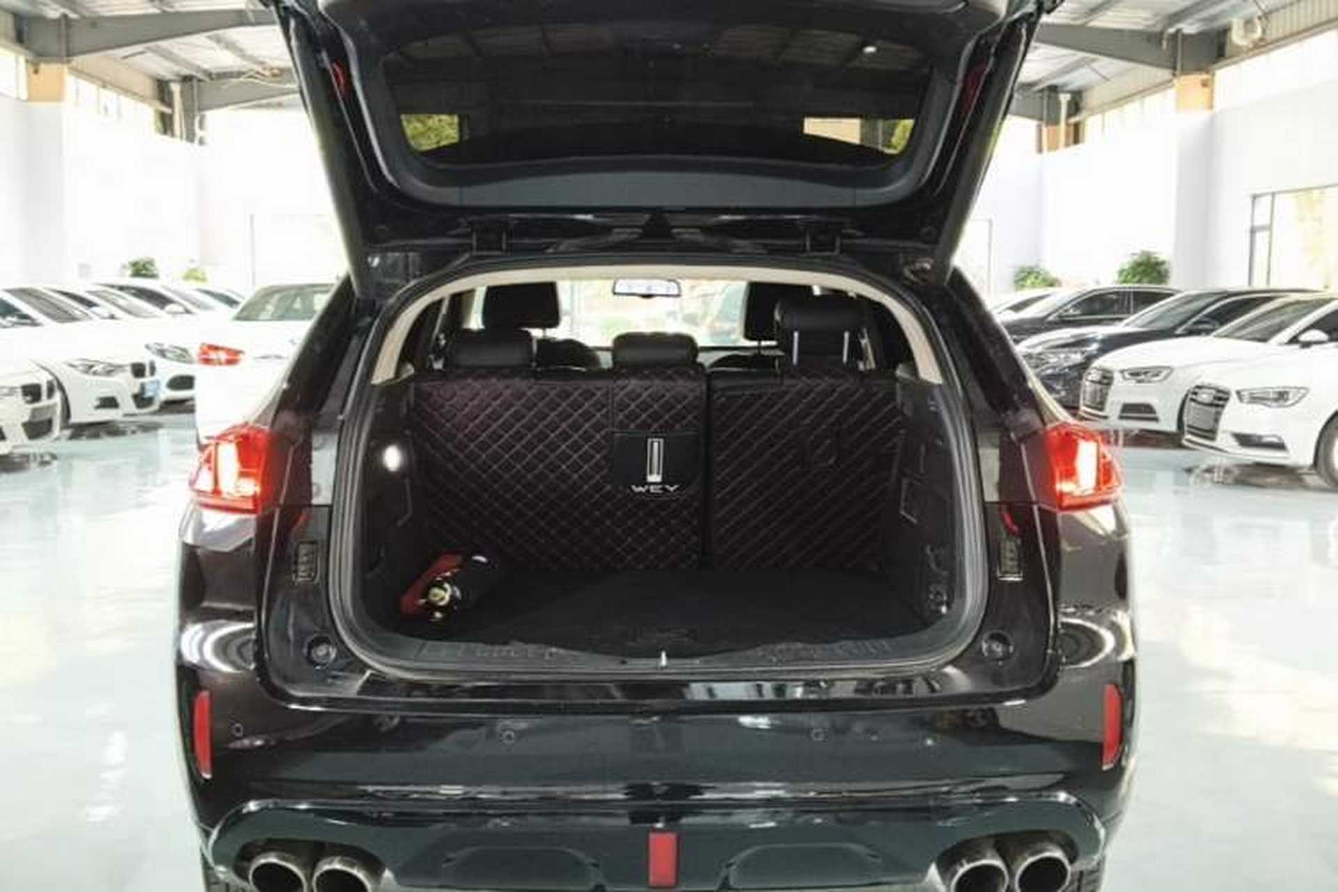 Used Wey VV5 2019 1.5T Two-Wheel Drive Smart Pioneer Trunk