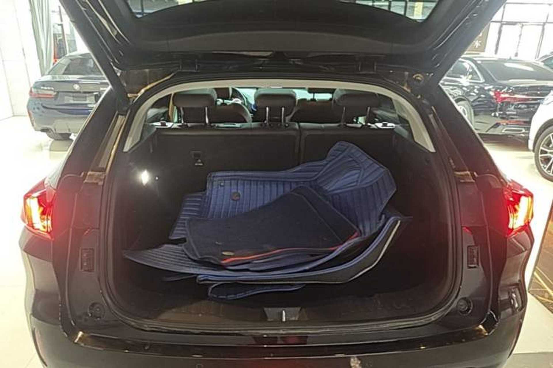 Used Wey VV5 2019 Upgraded Model 2.0T Two-Wheel Drive Flagship Version China V Standard Trunk